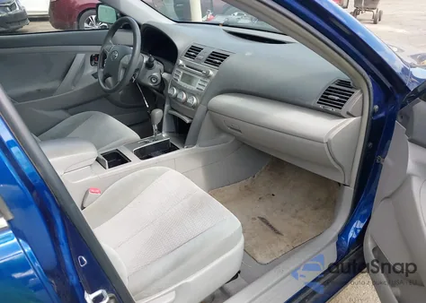 2011 Toyota Camry Le V6 z USA, uszkodzony, nr VIN 4T1BK3EKXBU612566